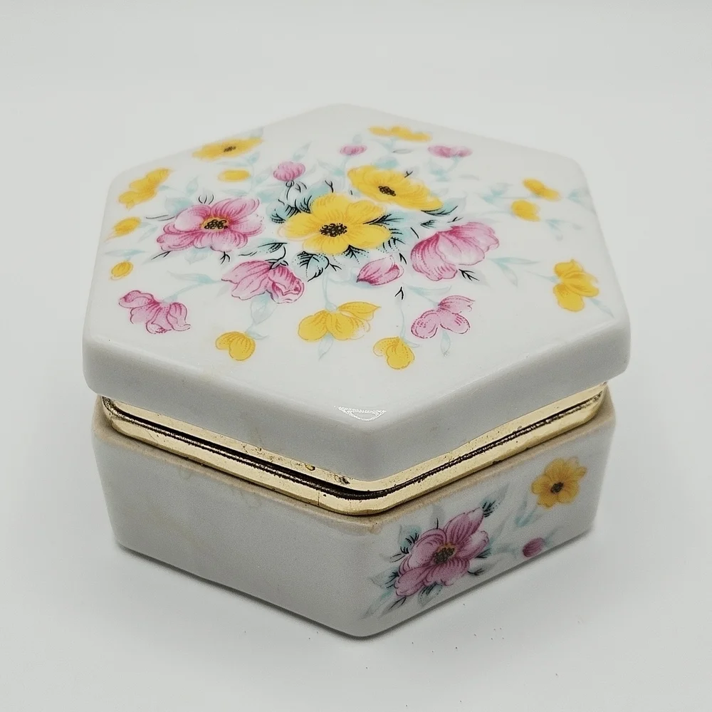 VINTAGE Action Porcelain Floral Hexagonal Hinged Trinket Jewelry Box Made Japan